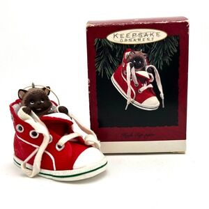 Hallmark Keepsake Ornament 1993 High Top Parr Red Sneaker Cat Kitten Christmas